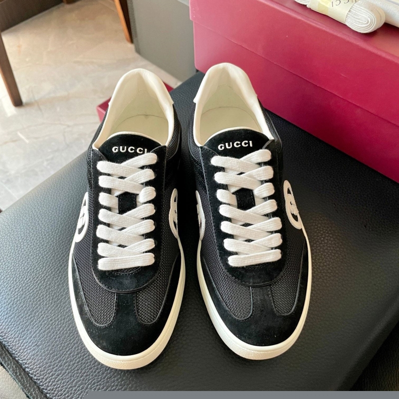G*u*i casual shoes